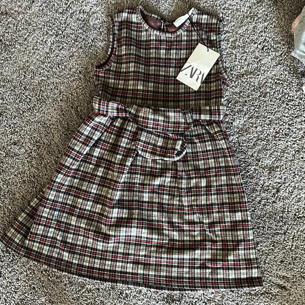 NWT Zara checker dress with waist purse (size 6, girls)